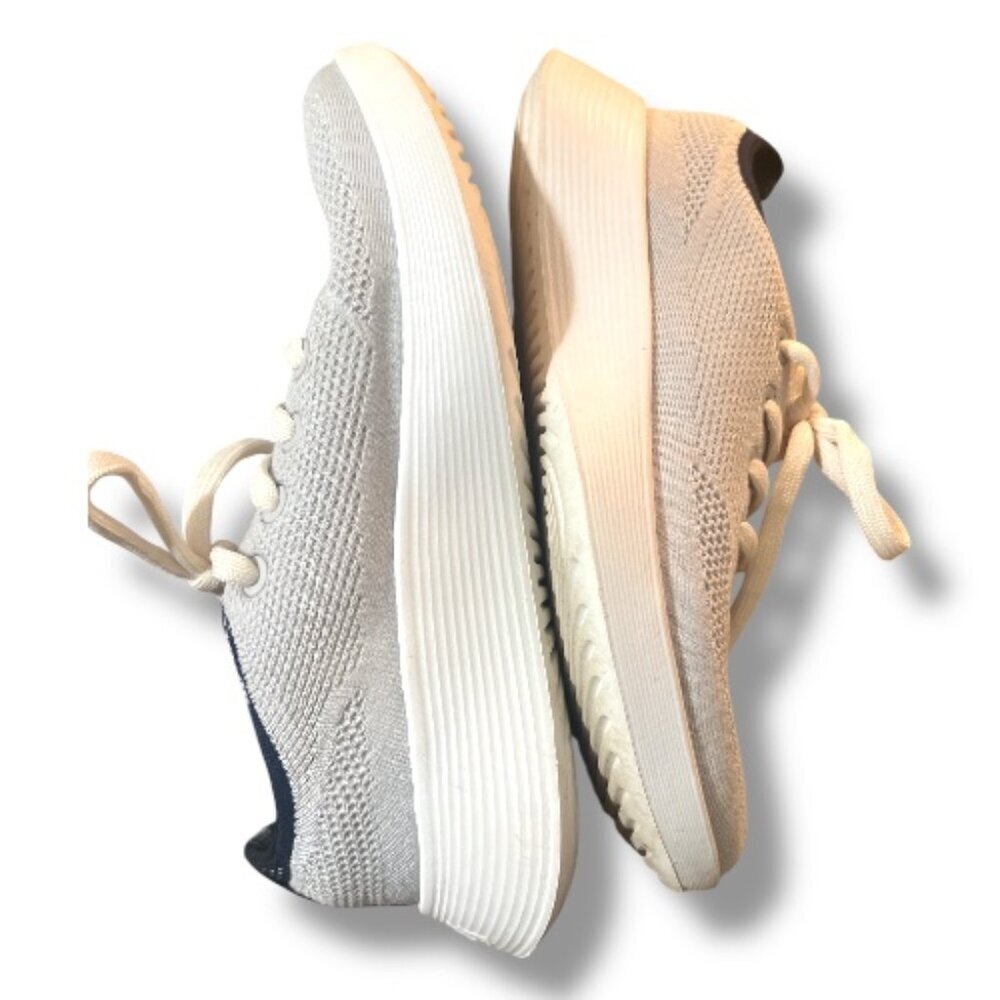 Allbirds Women's Tree Runner Gray Blue Athletic Running Shoes Sneakers Size 7.5